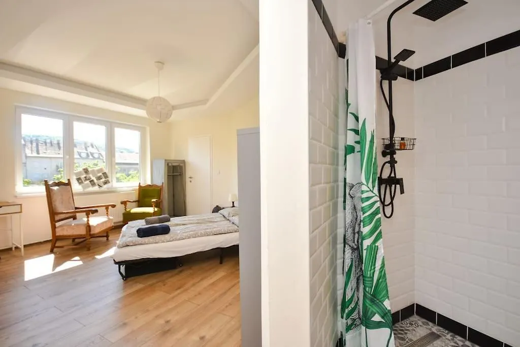 Апартаменты Renovated Stylish Flat At The Castle&Metro Будапешт